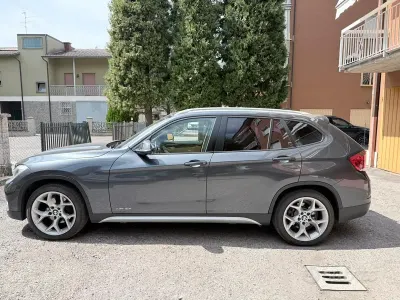 Usata BMW X1 143 CV (105 kW) 2012 Grigio SUV