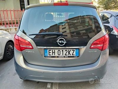 Occasion Opel Meriva 95 ch (69 kW) 2011 Gris Monospace