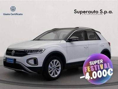 Usata VW T-Roc Life 116 CV (85 kW) 2024 Bianco SUV