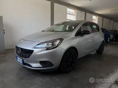 Używany Opel Corsa 75 KM (55 kW) 2018 Szary Hatchback