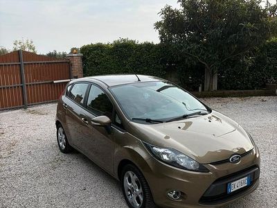 Usata Ford Fiesta Titanium 75 CV (55 kW) 2011 Utilitaria