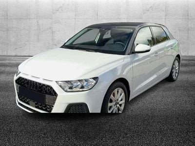 Käytetty Audi A1 Admired 95 HP (69 kW) 2023 Valkoinen Katumaasturi