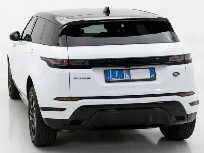 Usata Land Rover Range Rover evoque 163 CV (119 kW) 2022 Bianco SUV