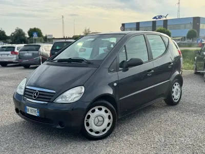 Usata Mercedes A160 Avantgarde 102 CV (75 kW) 2002 Grigio Utilitaria