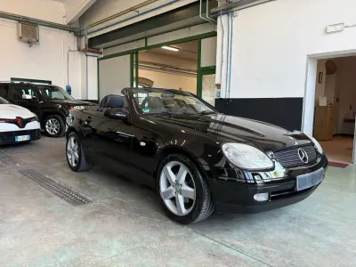 Gebraucht Mercedes SLK200 136 PS (100 kW) 1997 Schwarz Cabrio