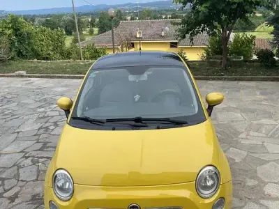 Usata Fiat 500 Pop 69 CV (50 kW) 2007 Giallo Utilitaria