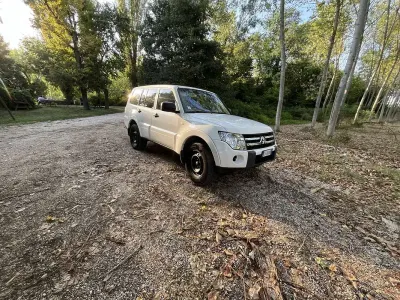 Usata Mitsubishi Pajero Invite 160 CV (117 kW) 2008 SUV