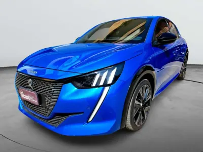 Usata Peugeot 208 GT-line 101 CV (74 kW) 2023 Blu vertigo Utilitaria