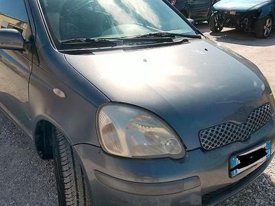 Usata Toyota Yaris 70 CV (51 kW) 2005