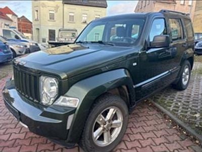 Usata Jeep Cherokee 117 CV (86 kW) 2009 Verde SUV