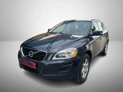 Usata Volvo XC60 Momentum 163 CV (119 kW) 2013 Grigio SUV