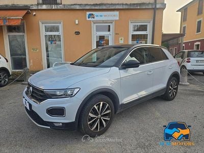 Usata VW T-Roc Style 116 CV (85 kW) 2018 Bianco SUV