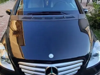 Usata Mercedes B200 140 CV (102 kW) 2007 Monovolume