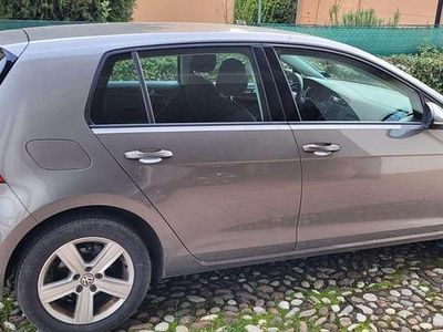 Usata VW Golf VII Highline 110 CV (80 kW) 2015 Grigio Berlina