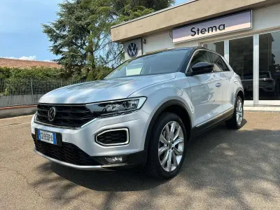Usata VW T-Roc Advance 116 CV (85 kW) 2021 White silver metallizzato SUV