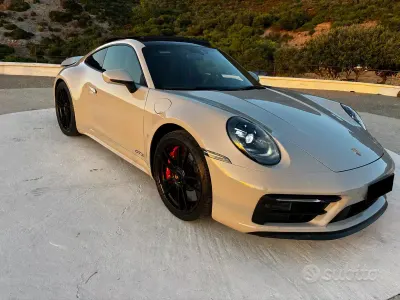 Usata Porsche 992 485 CV (356 kW) 2024 Coupé