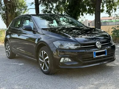 Usata VW Polo Highline 95 CV (69 kW) 2018 Nero Utilitaria