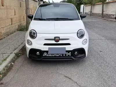 Usata Abarth 695 Turismo 179 CV (131 kW) 2023 Bianco Utilitaria