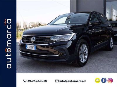 Usata VW Tiguan Life 122 CV (89 kW) 2022 Grigio SUV