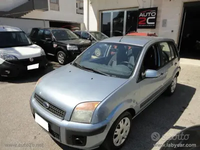 Usata Ford Fusion Collection 90 CV (66 kW) 2006 Utilitaria