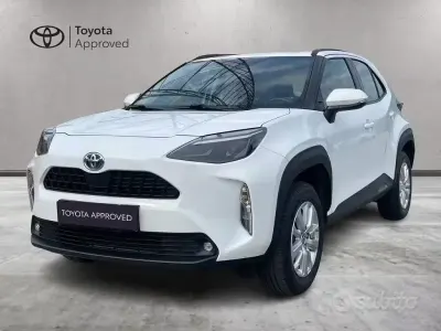 Usata Toyota Yaris Cross Active 92 CV (67 kW) 2024 Bianco SUV