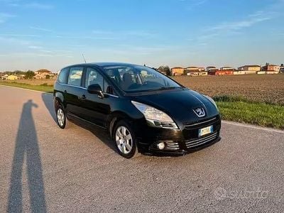 Gebraucht Peugeot 5008 150 PS (110 kW) 2012 Schwarz Van / Kleinbus