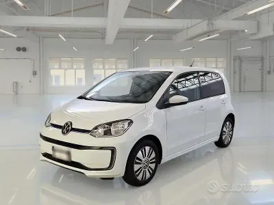 Usata VW e-up! 60 kW (82 CV) 2021 Bianco Utilitaria