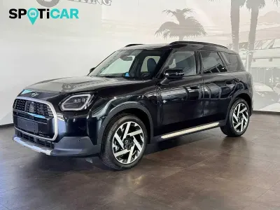 Usata Mini Countryman Favoured 170 CV (125 kW) 2025 Blu SUV