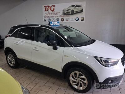 Usata Opel Crossland X 110 CV (80 kW) 2021 Bianco SUV