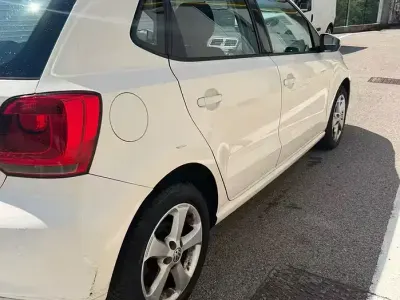 Usata VW Polo Highline 90 CV (66 kW) 2011 Bianco Utilitaria
