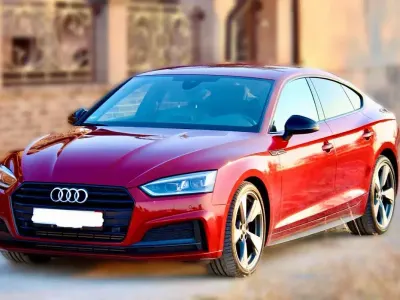 Usata Audi A5 Sportback Sport 170 CV (125 kW) 2020 Utilitaria