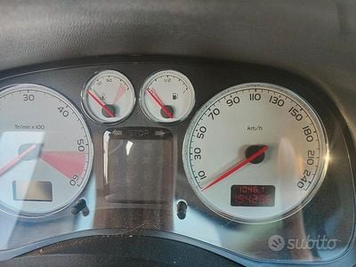 Usata Peugeot 307 110 CV (80 kW) 2006 Nero Berlina