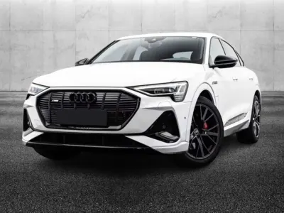 Usata Audi e-tron S-Line 158 kW (215 CV) 2022 Bianco SUV