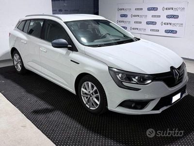 Usata Renault Mégane GrandTour Business 116 CV (85 kW) 2019 Bianco Station wagon