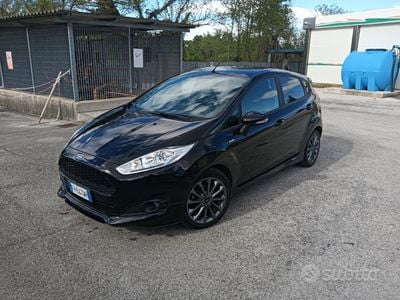 Nero Usata 2017 Ford Fiesta ST-Line Utilitaria | 10.500 € (Buon prezzo)