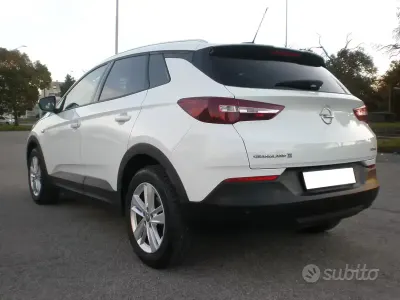 Usata Opel Grandland X 120 CV (88 kW) 2018 Bianco SUV