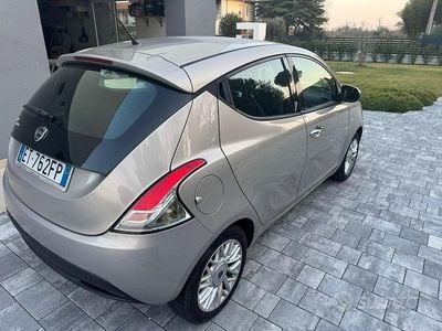 Usata Lancia Ypsilon 80 CV (58 kW) 2013 Utilitaria