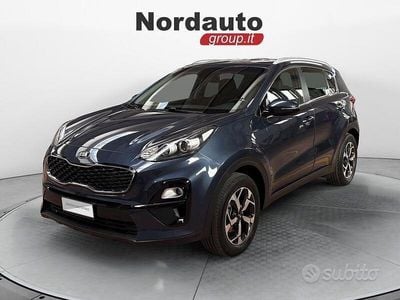 Second-hand Kia Sportage 115 CP (84 kW) 2020 Albastru SUV