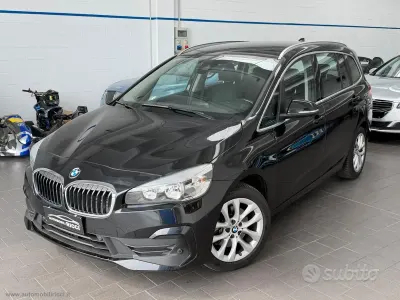 Usata BMW 218 Gran Tourer 140 CV (102 kW) 2019 Nero Monovolume