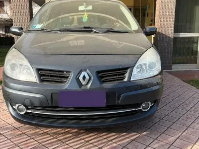Usata Renault Scenic E-Tech Dynamique 105 CV (77 kW) 2007 Grigio Utilitaria