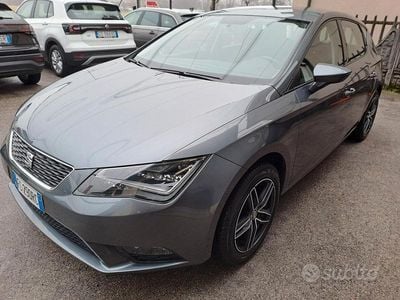 Usata Seat Leon 110 CV (80 kW) 2016 Grigio Berlina