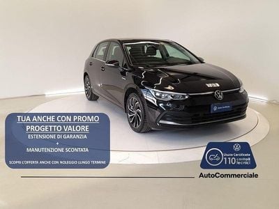 Usata VW Golf VIII Style 131 CV (96 kW) 2023 Nero Utilitaria
