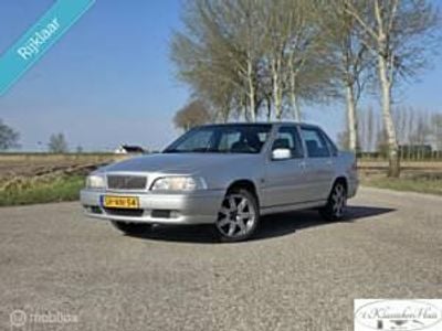 Usata Volvo S70 170 CV (125 kW) 1998 Grigio Berlina
