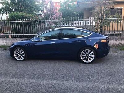 Usata Tesla Model 3 152 kW (208 CV) 2020 Blu/azzurro Berlina