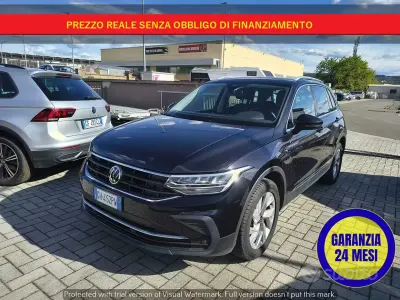Usata VW Tiguan Life 150 CV (110 kW) 2021 Nero SUV