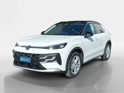 Nuova VW T-Roc Life 150 CV (110 kW) 2026 Bianco SUV