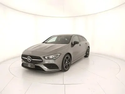 Usata Mercedes CLA200 Shooting Brake Premium 150 CV (110 kW) 2023 Grigio Station wagon