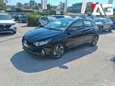 Usata Hyundai i20 101 CV (74 kW) 2022 Nero Utilitaria
