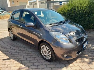 usata Toyota Yaris 1.3 5 porte Sol