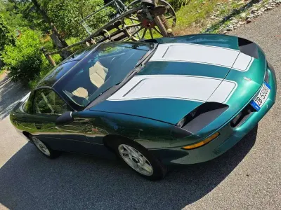 Usata Chevrolet Camaro 160 CV (117 kW) 1993 Verde Berlina